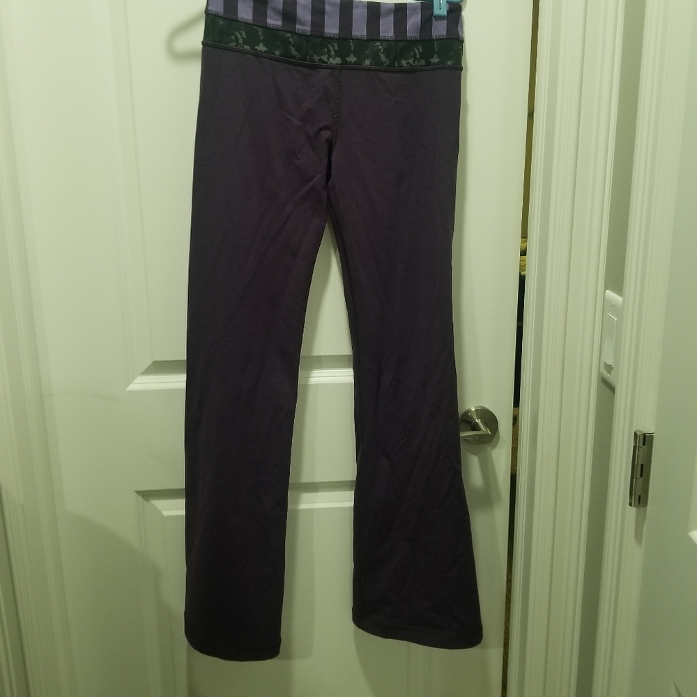 Lululemon Pants - Size 6